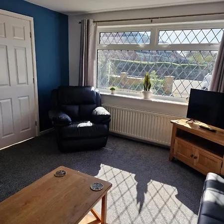 Feriehus Warsett Crescent, 5 Bedrooms Near The Coast.